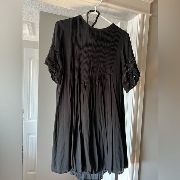 Aritzia Wilfred Dress - Picture 1 of 4